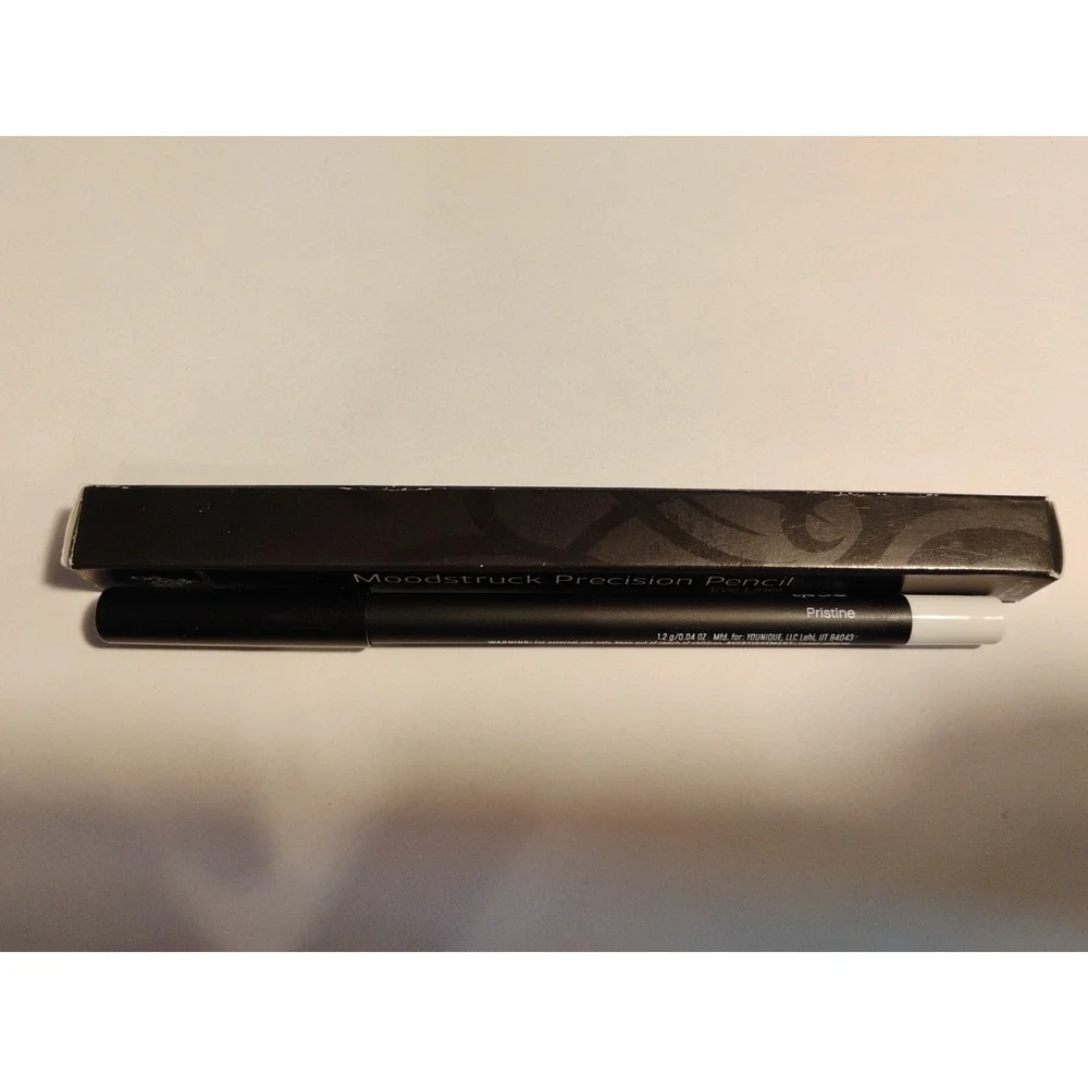RARE Younique MOODSTRUCK Pristine Precision Pencil Eyeliner‎ Eye Liner